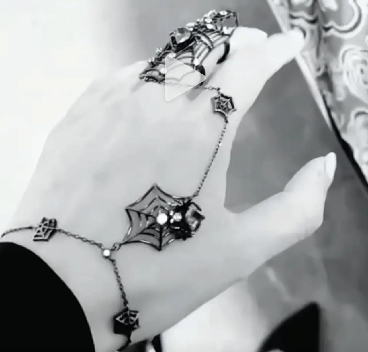 西檬之家字母圈入圈指南:新手必看的入门技巧与实践建议 一